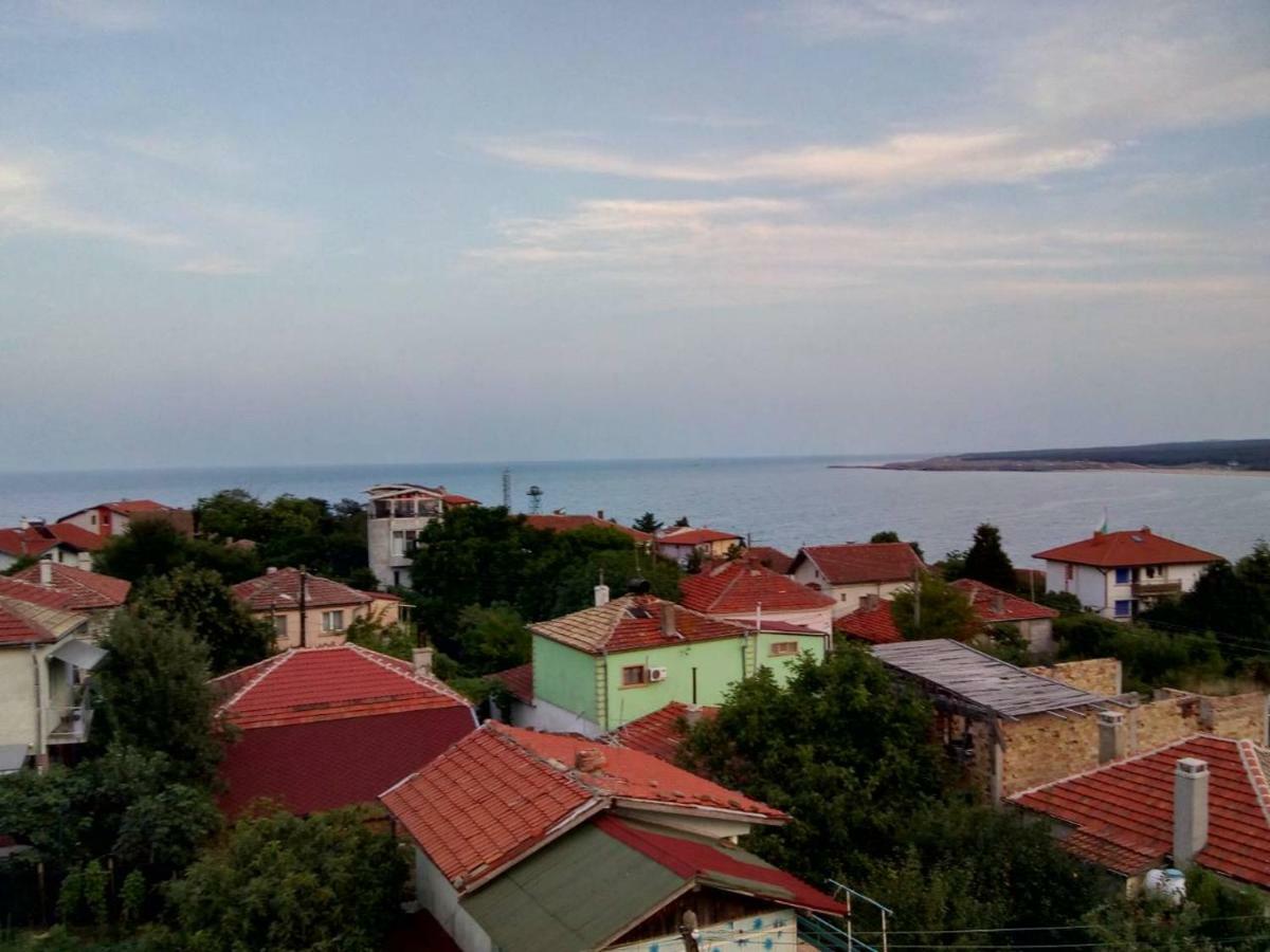 雷佐沃 Къща За Гости Семейство Маврови酒店 外观 照片